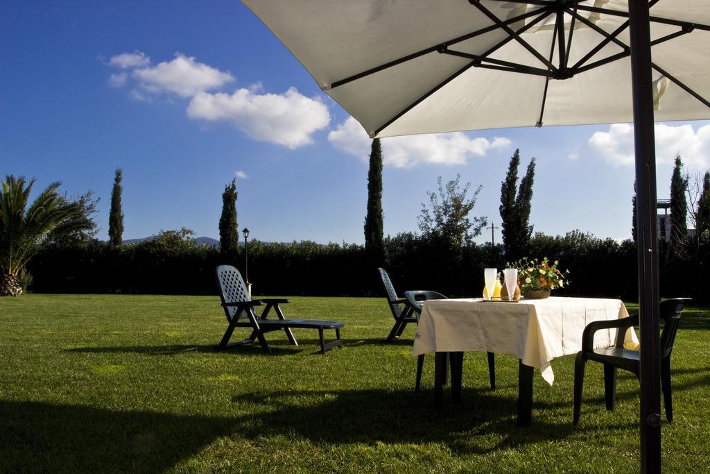 Agriturismo Ferruggini Больгері Екстер'єр фото