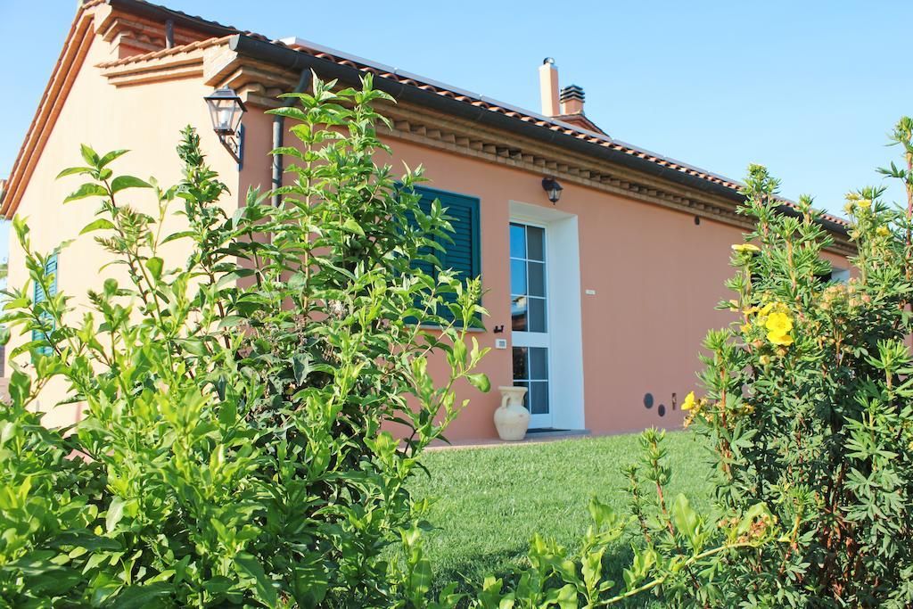 Agriturismo Ferruggini Больгері Екстер'єр фото