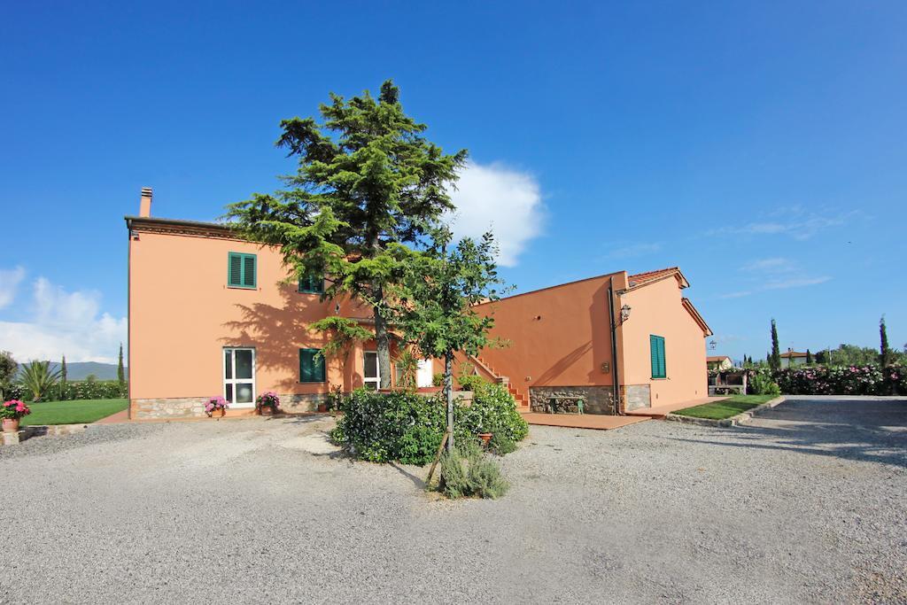 Agriturismo Ferruggini Больгері Екстер'єр фото